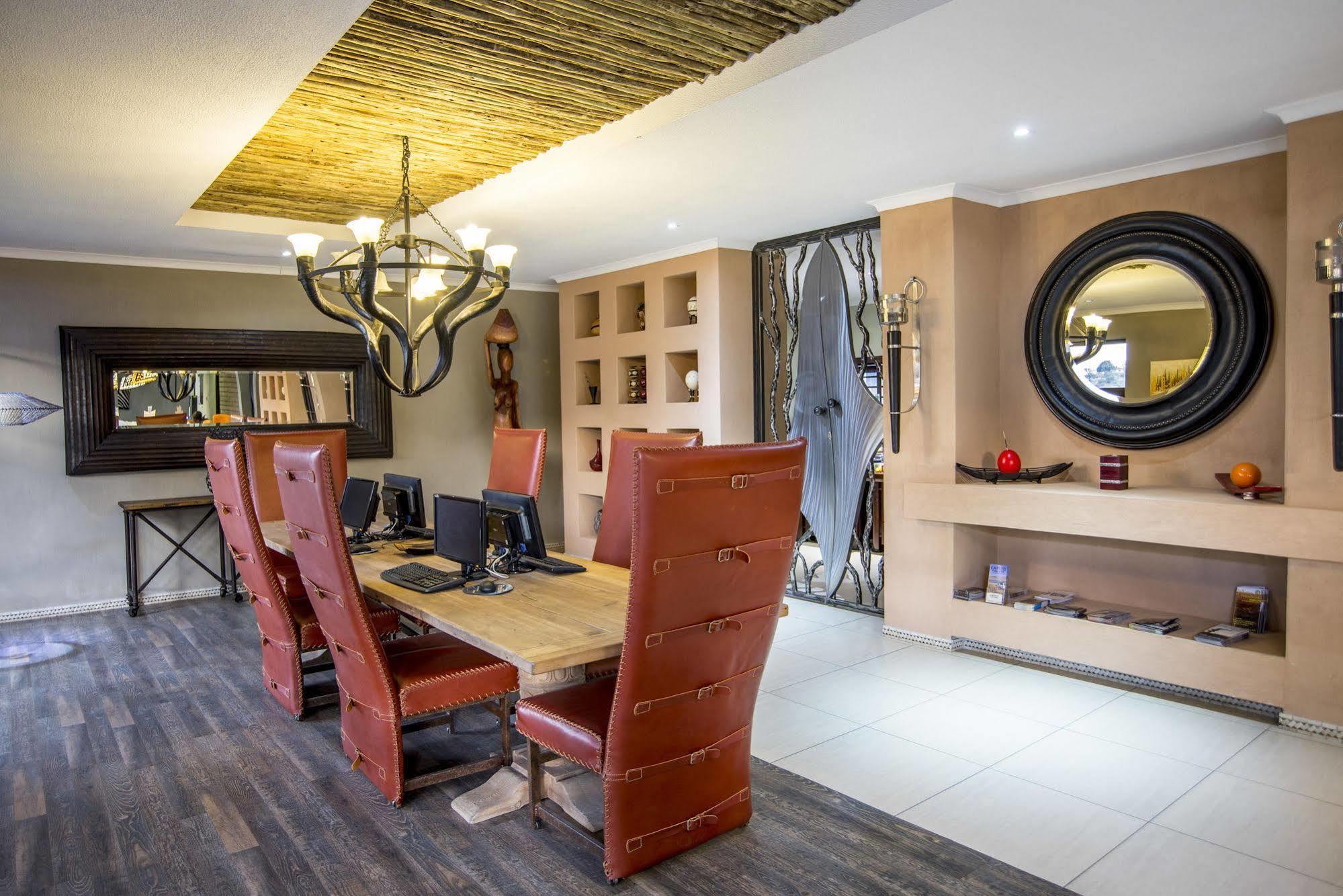 Sun Karros Daan Viljoen Hotel Windhoek Eksteriør billede